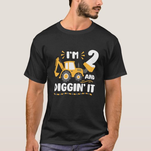 私は2歳の子供と掘るシャツ少年2歳の誕生日 Tシャツ (正面)