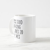 私は20歳の3倍になった老化がとても得意だ コーヒーマグカップ (正面左)