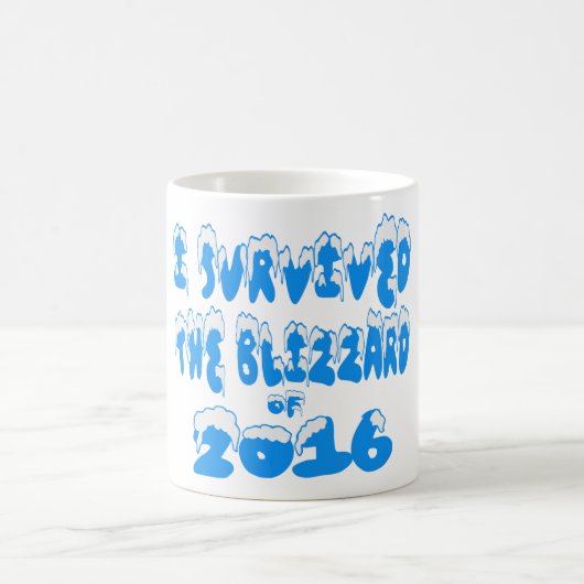 私は2016のマグのブリザードを生き延びました コーヒーマグカップ (中央)