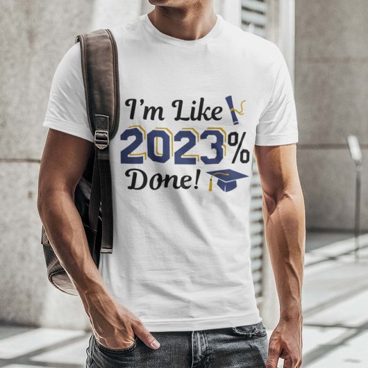 私は2023%完了している Tシャツ