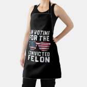 私は2024年有罪判決を受けたフェロン・プロトランプの投票をしている エプロン (インサイチュ)