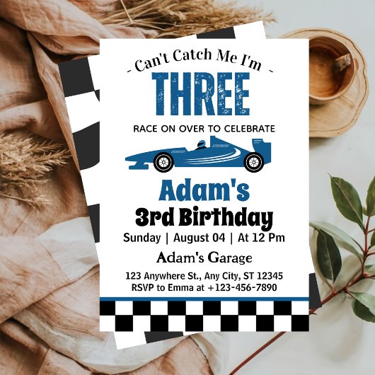 私は3歳の男の子の3歳の誕生日 招待状