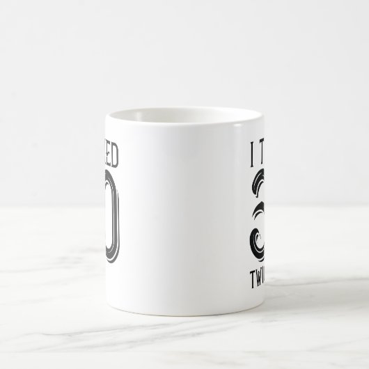 私は30を2回回した コーヒーマグカップ (中央)