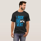 私は300バートに乗る Tシャツ (正面フル)