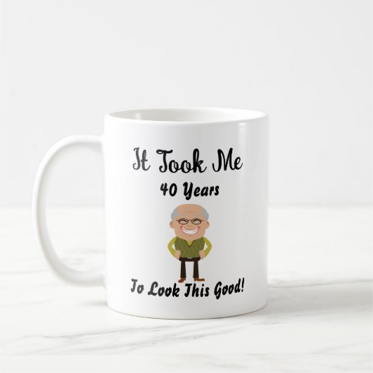 私は40年もかけて良く見えた コーヒーマグカップ (左)