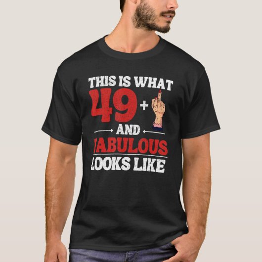 私は49プラス1中指50誕生日 Tシャツ (正面)