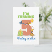 私は5つのハッピーバースデーカードを子供へ回しています 出欠カード (スタンド正面)