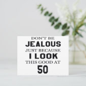 私は50歳ではこれが似合う ポストカード (スタンド正面)