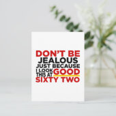 私は62の誕生日デザインでこれを良く見える ポストカード (スタンド正面)