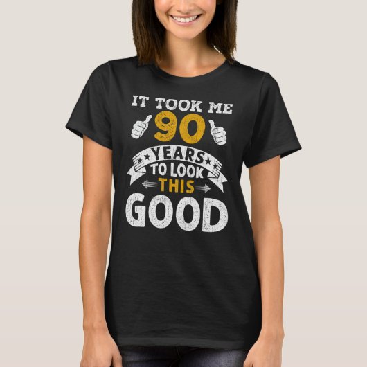 私は90年のことわざ男性の女性90歳の誕生日を迎えた Tシャツ (正面)