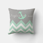 私は-シェブロン真新しく及び白いパターンを沈めることを断ります クッション (裏面)