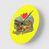 私は(ハートの)バナナのパンケーキ…タイの通りの食糧を愛します ラウンド壁時計 (傾斜)