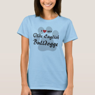 私は(ハート)英国のBulldoggeの私の古いワイシャツを愛します Tシャツ
