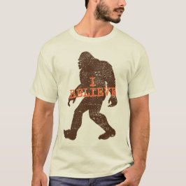 私は(ビッグフットで) Tシャツを信じます Tシャツ