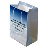 私は……フィリピアン4:13を通して全ての事ができる。 ミディアムペーパーバッグ (正面アングル)