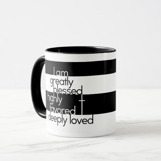 私は、非常に支持されて、深く愛されて非常に賛美されます マグカップ (正面左)