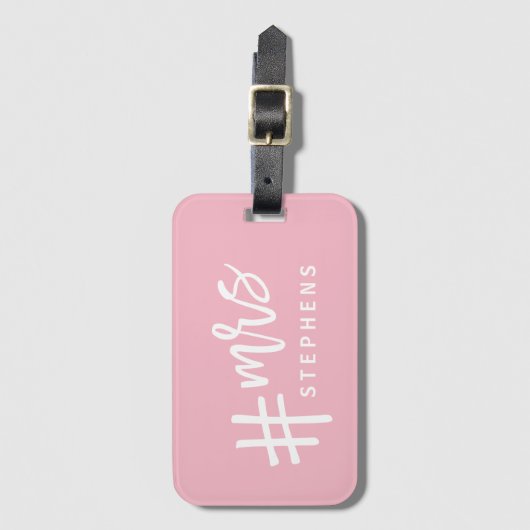 私は#marriedこれのように目覚めました! 夫人 ラゲッジタグ (正面縦)