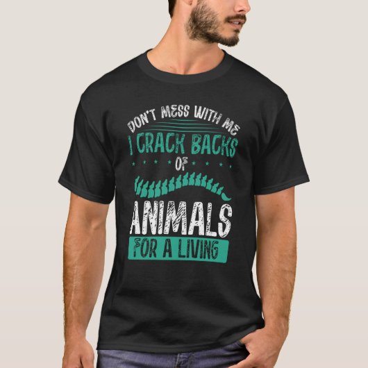 私はAのために動物の背中を割る私に混乱しない Tシャツ (正面)