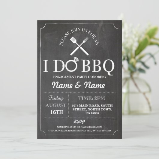 私はBBQのカップルのシャワーの婚約のチョークの招待をします 招待状 (スタンド正面)