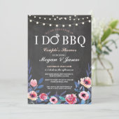 私はBBQのカップルのシャワーライトチョークの花の招待をします 招待状 (スタンド正面)