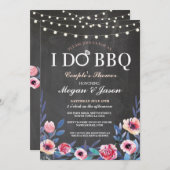 私はBBQのカップルのシャワーライトチョークの花の招待をします 招待状 (正面/裏面)