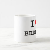 私はBedpansを愛します コーヒーマグカップ (中央)