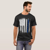 私はBluでアメリカ国旗の予防接種を受けていると識別する Tシャツ (正面フル)