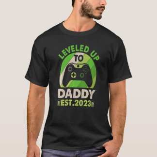 私はDaddy 2023のヴィンテージレベリングになる Tシャツ