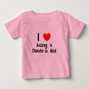 私はDoulaの子供のTシャツであることを愛します ベビーTシャツ