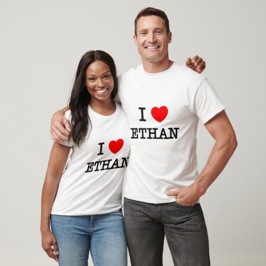 私はEthanを愛します Tシャツ (ユニセックス)