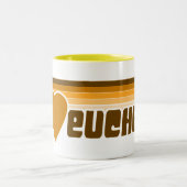 私はEuchreのレトロ70sを愛します ツートーンマグカップ (中央)