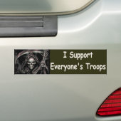 私はeveryonesの軍隊を支えます バンパーステッカー (車上)