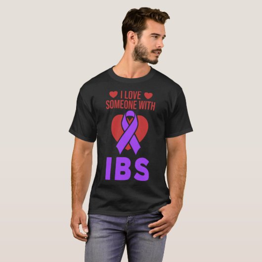 私はIBS過敏性腸症候群Sで人を愛している Tシャツ (正面フル)
