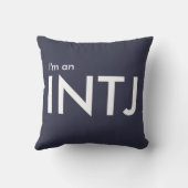 私はINTJ – パーソナリティ型角枕 クッション (裏面)