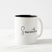 私はKドラマを一時停止してここに。カスタマイズ。 ツートーンマグカップ (正面右)