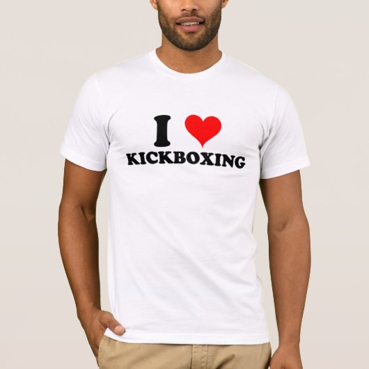私はKickboxingを愛します Tシャツ (正面)