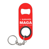 私はMAGAを生き延びた キーホルダー栓抜き (正面)