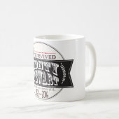 私はMontyステュワートを…生き延びました コーヒーマグカップ (正面右)