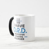 私はORDの執拗なロウイングの無秩序-かわいい漕ぎ手--を有します モーフィングマグカップ (正面左)