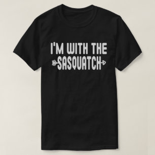 私はSasquach面白いマッチングハロウィーンの衣装を持っている Tシャツ