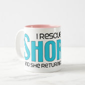 私はShorkie (女性の)犬の採用のデザインを救助しました ツートーンマグカップ (正面左)