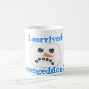 私はSnowmageddon 2010年を生き延びました コーヒーマグカップ
