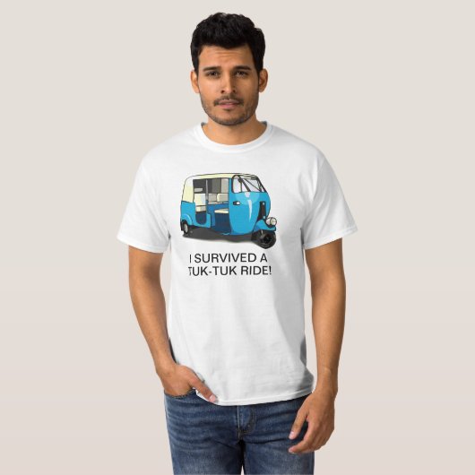 私はTUK-TUKの乗車のTシャツを生き延びました Tシャツ (正面フル)