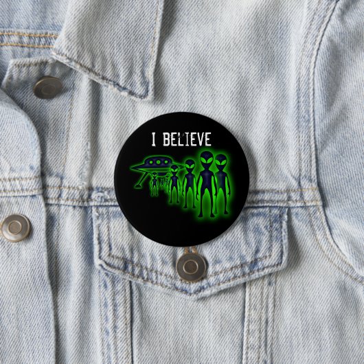 私はUFOおよびエイリアンをボタン信じます 缶バッジ (インサイチュ)