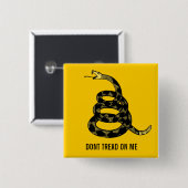 私をカスタマイズ可能なボタン踏まないで下さい 缶バッジ (正面&裏面)