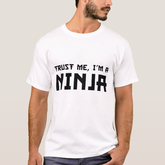 私を信じて忍者 Tシャツ (正面)