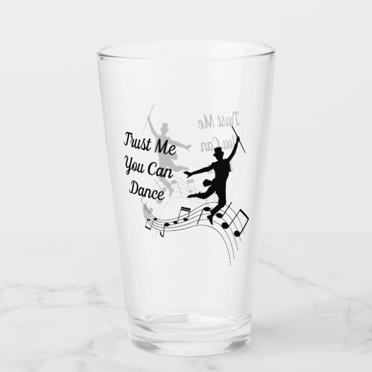 私を信パーソナライズされたじて、あなたはガラスのタンブラーを踊ることができる タンブラーグラス (正面)