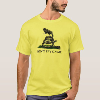 私を監視しないで Tシャツ