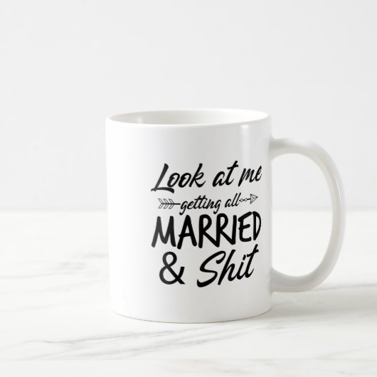 私を見て結婚したおもしろい新婦 コーヒーマグカップ (右)