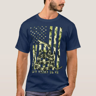 私を踏み出さない迷彩柄アメリカ国旗 Tシャツ